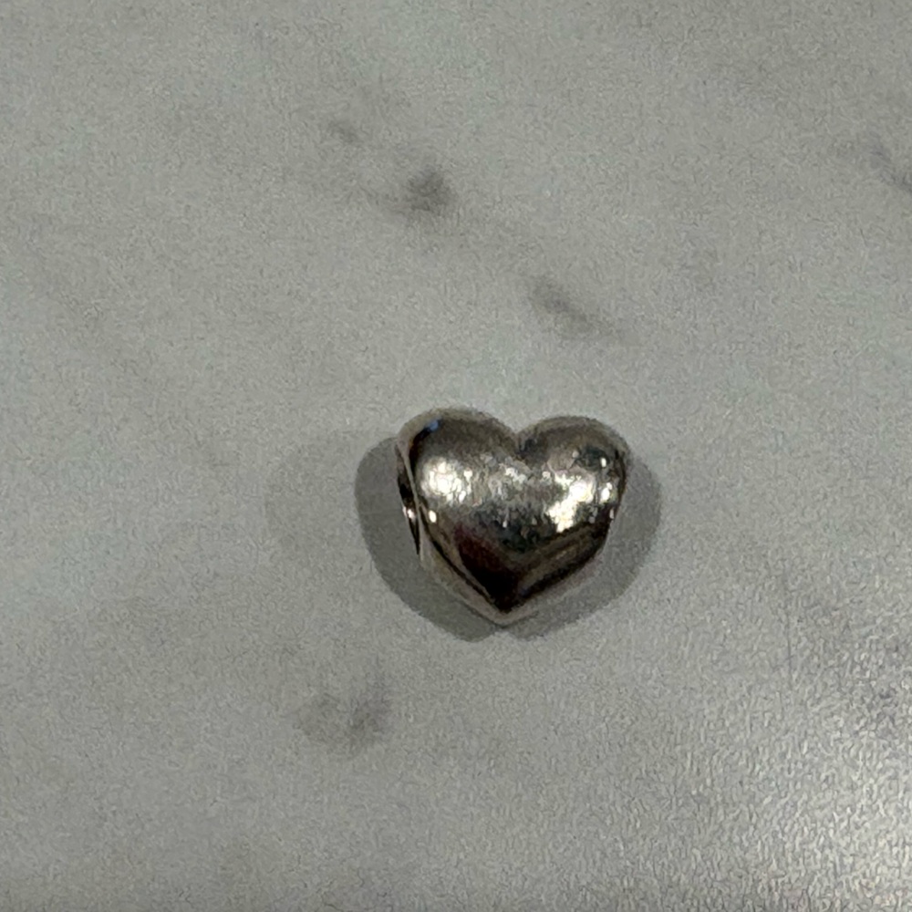 2/$45  ❤️ Pandora Y2K Sterling Silver Heart Charm – S925 ALE ❤️